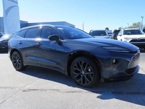 2025 Toyota Crown Signia Limited