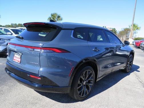 2025 Toyota Crown Signia Limited