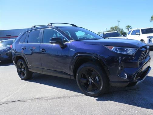 2019 Toyota RAV4 Hybrid SE