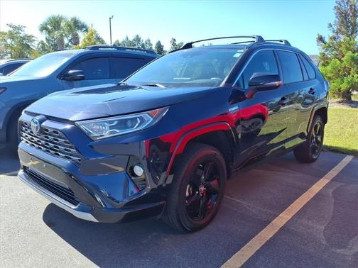 2019 Toyota RAV4 Hybrid SE