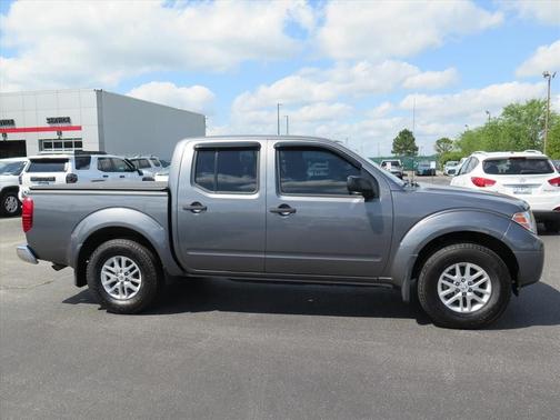 Gun Metallic 2019 Nissan Frontier SV