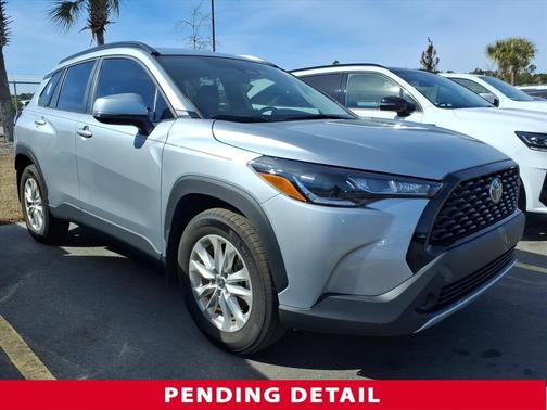 2024 Toyota Corolla Cross LE