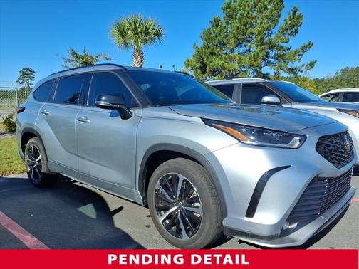 2022 Toyota Highlander XSE