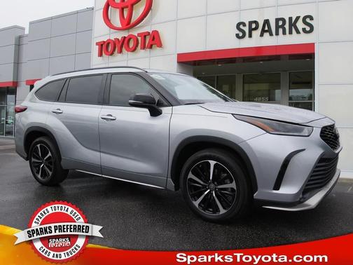 2022 Toyota Highlander XSE