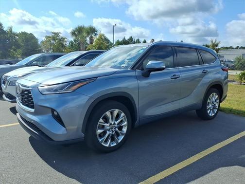 2023 Toyota Highlander Limited