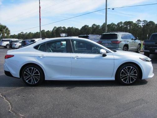 2025 Toyota Camry XLE