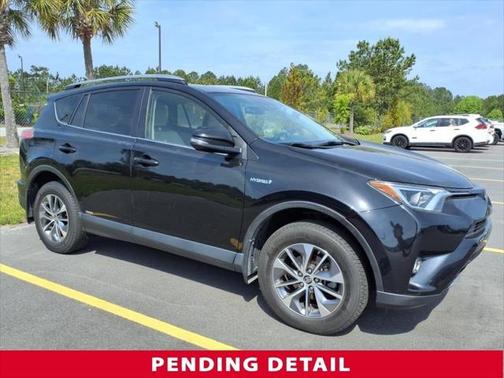 2018 Toyota RAV4 Hybrid XLE