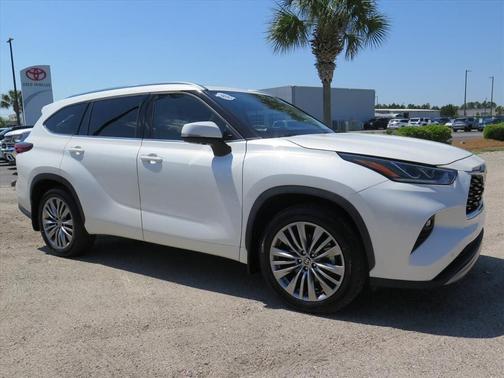 Blizzard Pearl 2021 Toyota Highlander Platinum