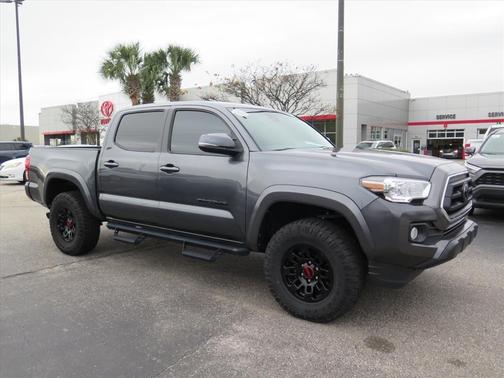 2022 Toyota Tacoma SR5