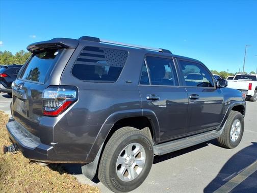 2020 Toyota 4Runner SR5