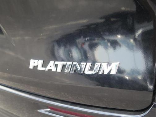 2025 Toyota Sienna Platinum 7 Passenger