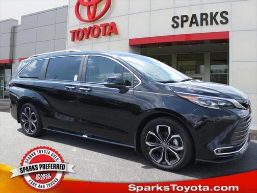 2025 Toyota Sienna Platinum 7 Passenger