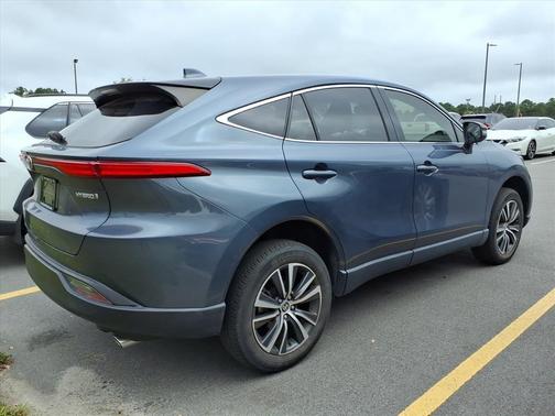 2022 Toyota Venza LE