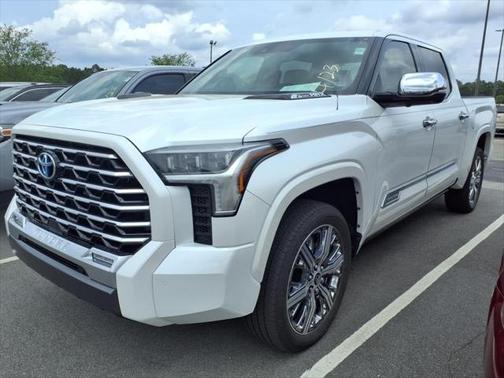 2023 Toyota Tundra Hybrid Capstone