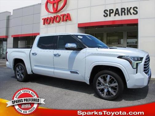 2023 Toyota Tundra Hybrid Capstone