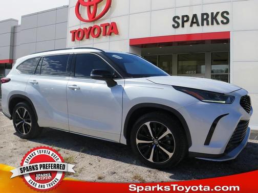 2022 Toyota Highlander XSE