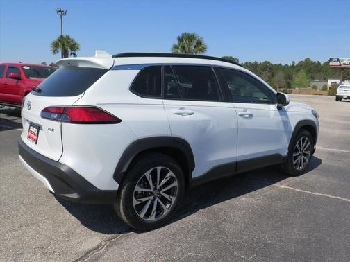 2023 Toyota Corolla Cross XLE