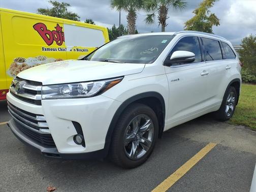 2018 Toyota Highlander Hybrid Platinum
