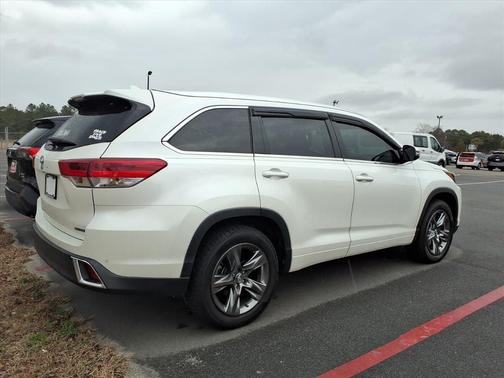 2018 Toyota Highlander Limited Platinum