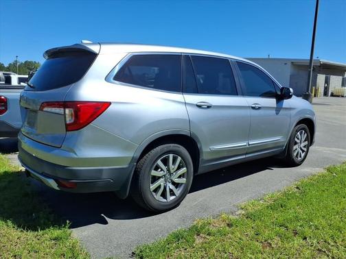 Lunar Silver Metallic 2019 Honda Pilot EX-L