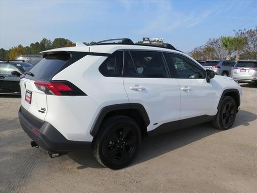2023 Toyota RAV4 Hybrid LE