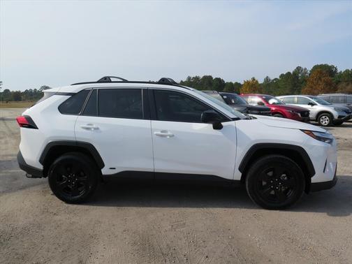 2023 Toyota RAV4 Hybrid LE