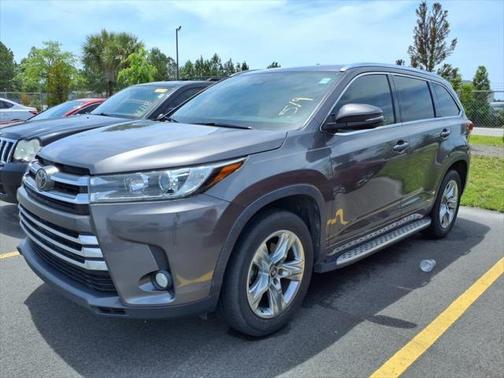 2017 Toyota Highlander Limited