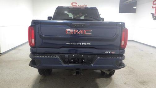 2022 GMC Sierra 2500 AT4