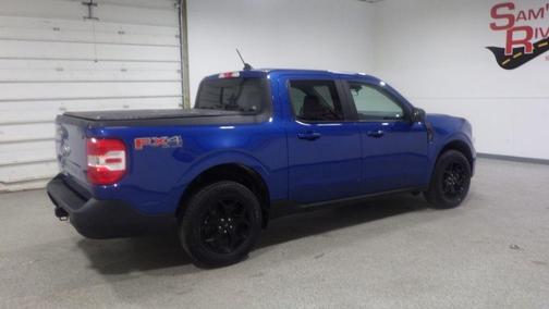 Blue 2024 Ford Maverick Lariat