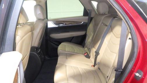 2021 Cadillac XT5 Sport