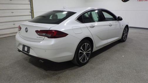 2018 Buick Regal Turbo Sport Touring