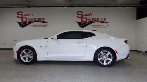 2017 Chevrolet Camaro 1LT