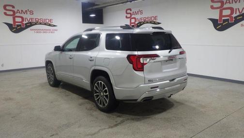 2020 GMC Acadia Denali