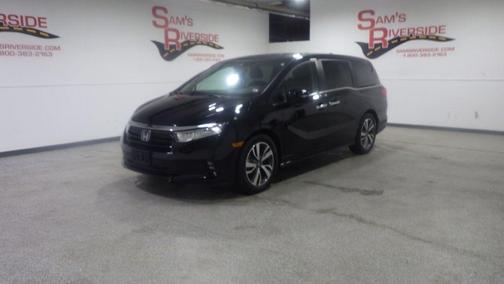 Black 2024 Honda Odyssey Touring
