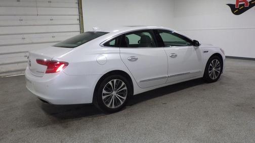 2017 Buick LaCrosse Essence