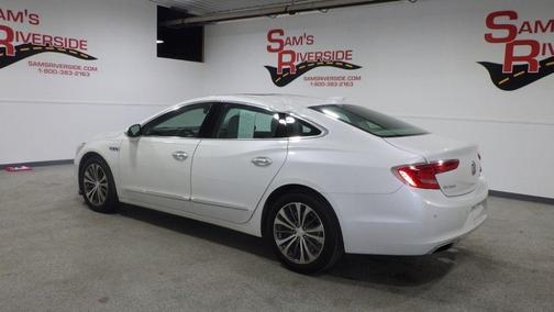 2017 Buick LaCrosse Essence