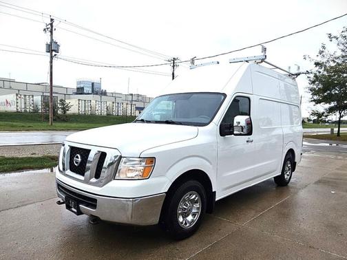 2016 Nissan NV Cargo NV2500 HD SL V6/SL V8