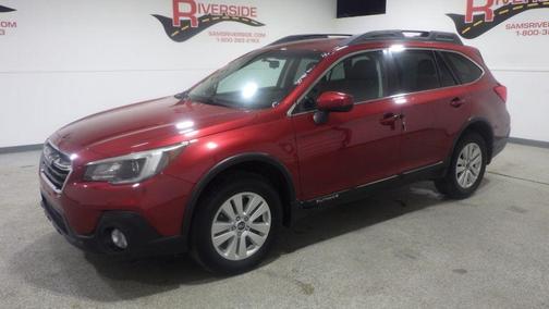 Crimson Red Pearl 2018 Subaru Outback 2.5i Premium