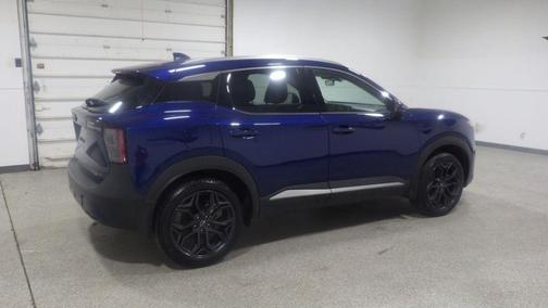 Deep Blue Pearl 2025 Nissan Kicks SR