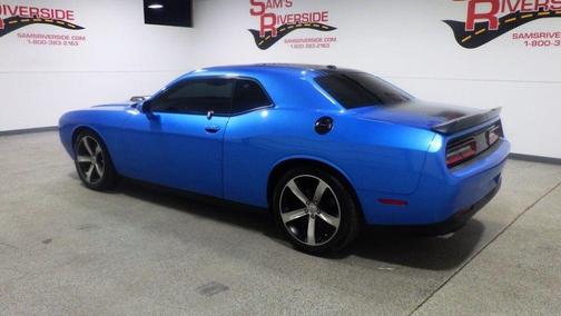 Blue 2015 Dodge Challenger R/T Shaker
