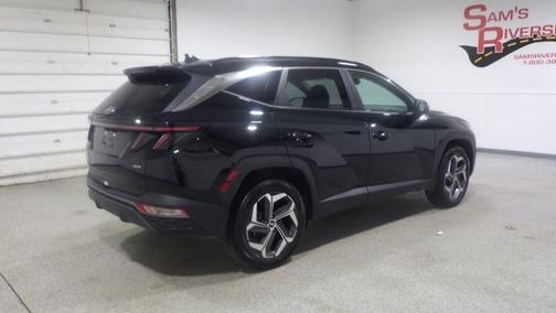 Black 2024 Hyundai TUCSON SEL