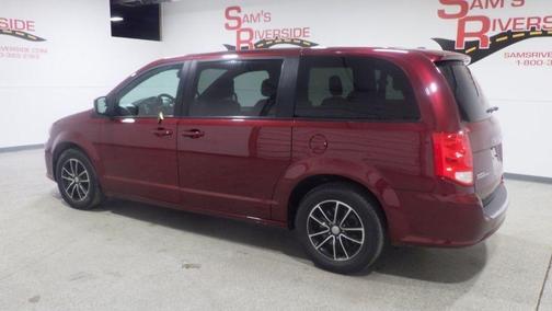 Maroon 2019 Dodge Grand Caravan GT