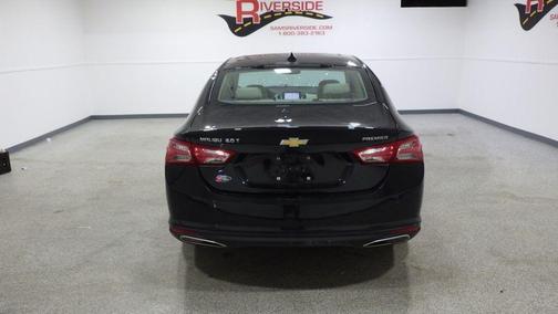 2022 Chevrolet Malibu Premier
