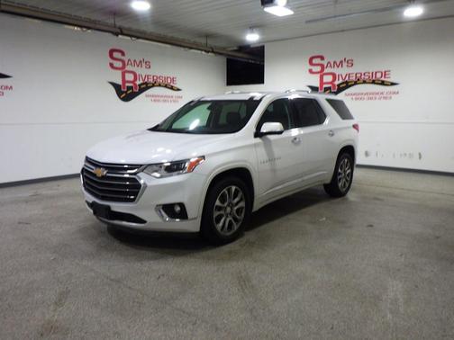 White 2020 Chevrolet Traverse Premier