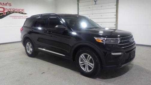 Black 2023 Ford Explorer XLT