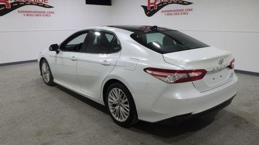 2018 Toyota Camry XLE