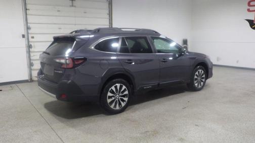 Magnetite Gray Metallic 2024 Subaru Outback Limited