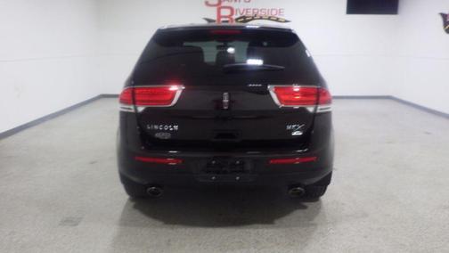 Brown 2013 Lincoln MKX Base