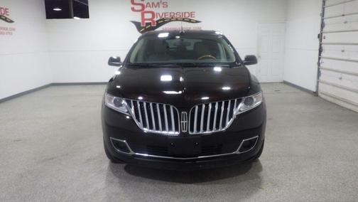 Brown 2013 Lincoln MKX Base