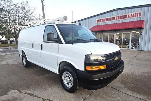 2024 Chevrolet Express 2500 Work Van